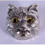 A SILVER CAT BROOCH. 3.5 cm wide.