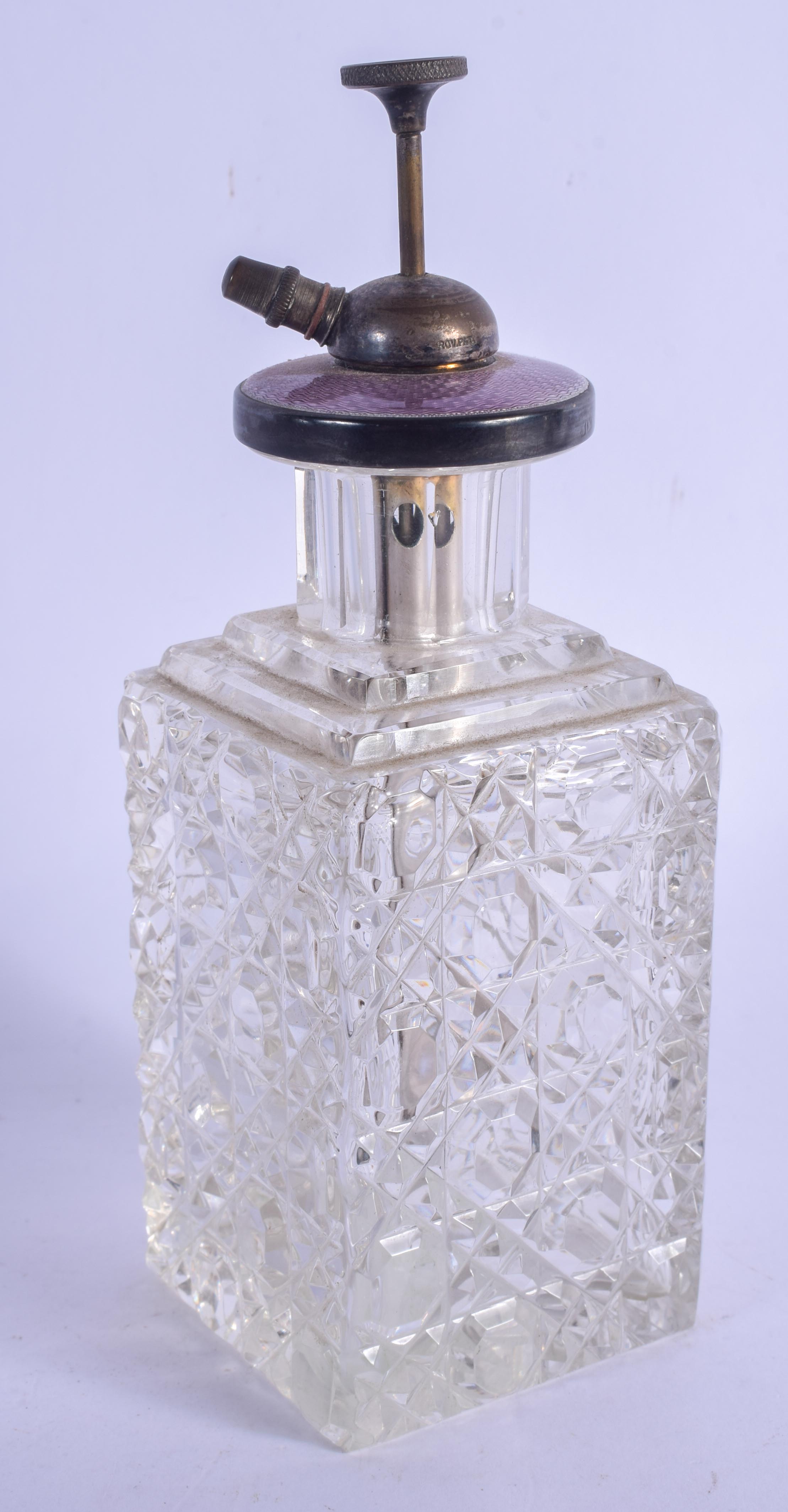 AN ART DECO SILVER AND ENAMEL SCENT BOTTLE. 18 cm high. - Image 2 of 4