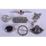 ASSORTED SILVER JEWELLERY. 28 grams. (qty)