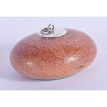 AN UNUSUAL SCOTTISH SILVER TETHER STONE PAPERWEIGHT. 7 cm x 5 cm.