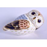 Royal Crown Derby paperweight of Owl. 7.5cm high