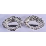 A PAIR OF SILVER SWEETMEAT DISHES. 180 grams. London 1961. 14 cm x 11 cm.