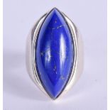 A SILVER AND LAPIS LAZULI RING. Q/R.