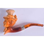 AN ANTIQUE CARVED MEERSCHAUM PIPE. 8 cm x 5.5 cm.