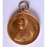 A RARE 19TH CENTURY SCOTTISH ST ANDREWS YELLOW METAL MEDALLION made for the Jubilee Handicap. 36 gra