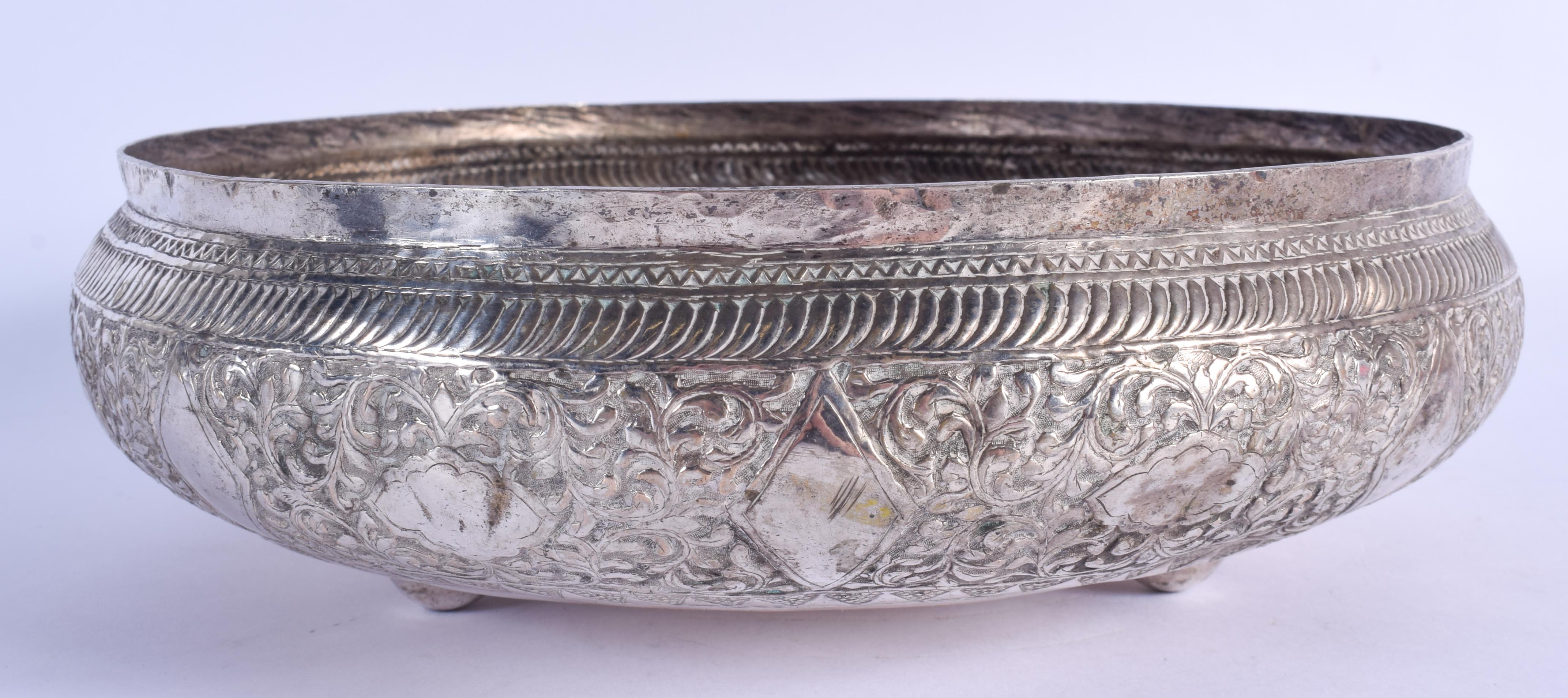 A 19TH CENTURY MIDDLE EASTERN ISLAMIC SILVER BOWL. 320 grams. 25 cm diameter.