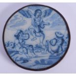 AN ANTIQUE DELFT BLUE AND WHITE TILE. 10 cm diameter.