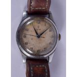 A VINTAGE TUDOR STAINLESS STEEL WRISTWATCH. 2.75 cm wide.