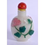 A 19TH CENTURY CHINESE PEKING GLASS SCENT BOTTLE AND STOPPER Late Qing. 6 cm x 4 cm.