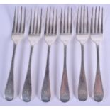 A SET OF SIX SILVER FORKS. Newcastle 1840. 216 grams. 14 cm long. (6)