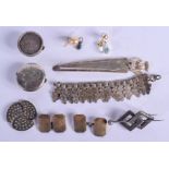 ASSORTED SILVER JEWELLERY etc. 40 grams. (qty)