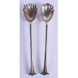 A PAIR OF VICTORIAN SILVER SALAD SERVERS. Sheffield 1889. 241 grams. 27 cm long.