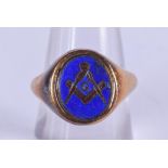A VINTAGE 9CT GOLD AND ENAMEL MASONIC RING. 6.9 grams. O.