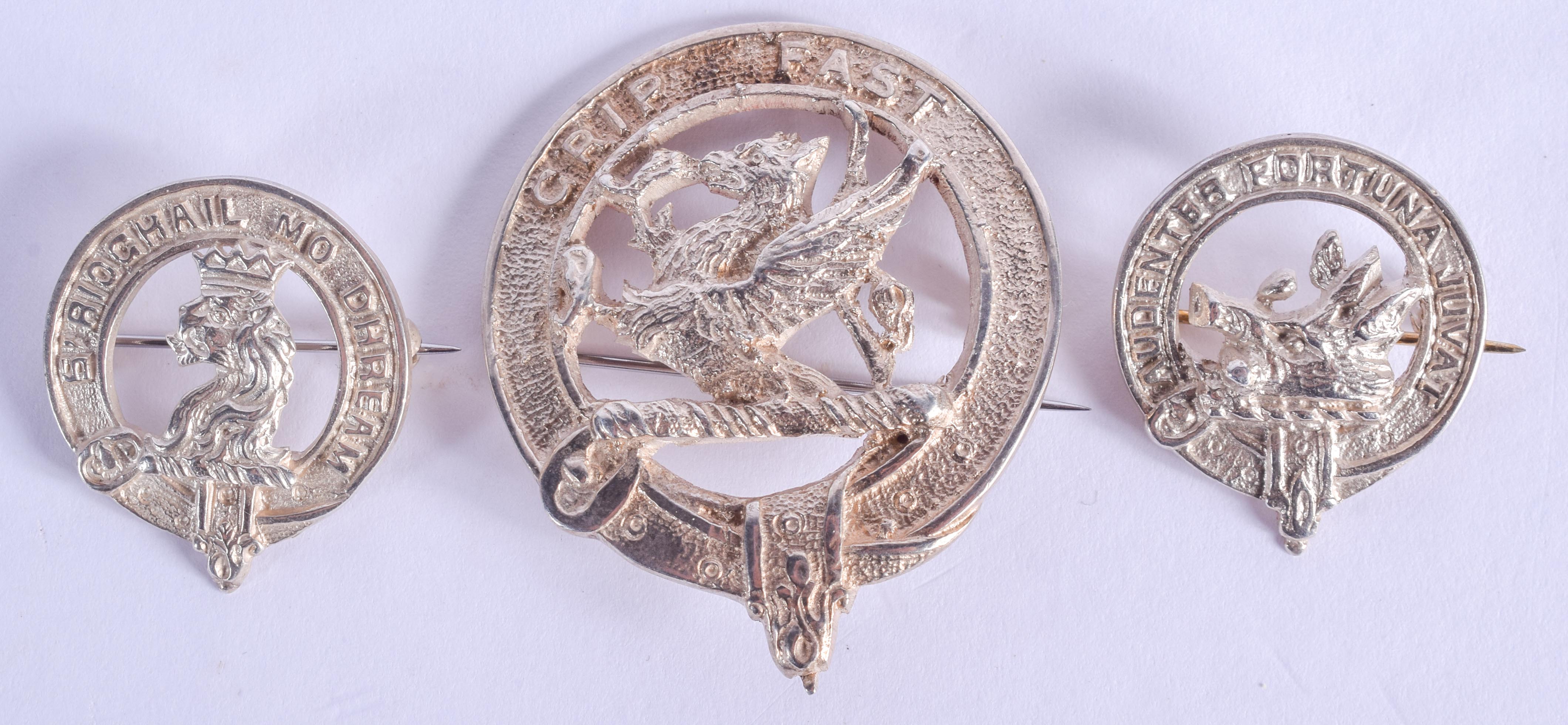 THREE 20TH CENTURY SCOTTISH BADGES. 34 grams. (3)