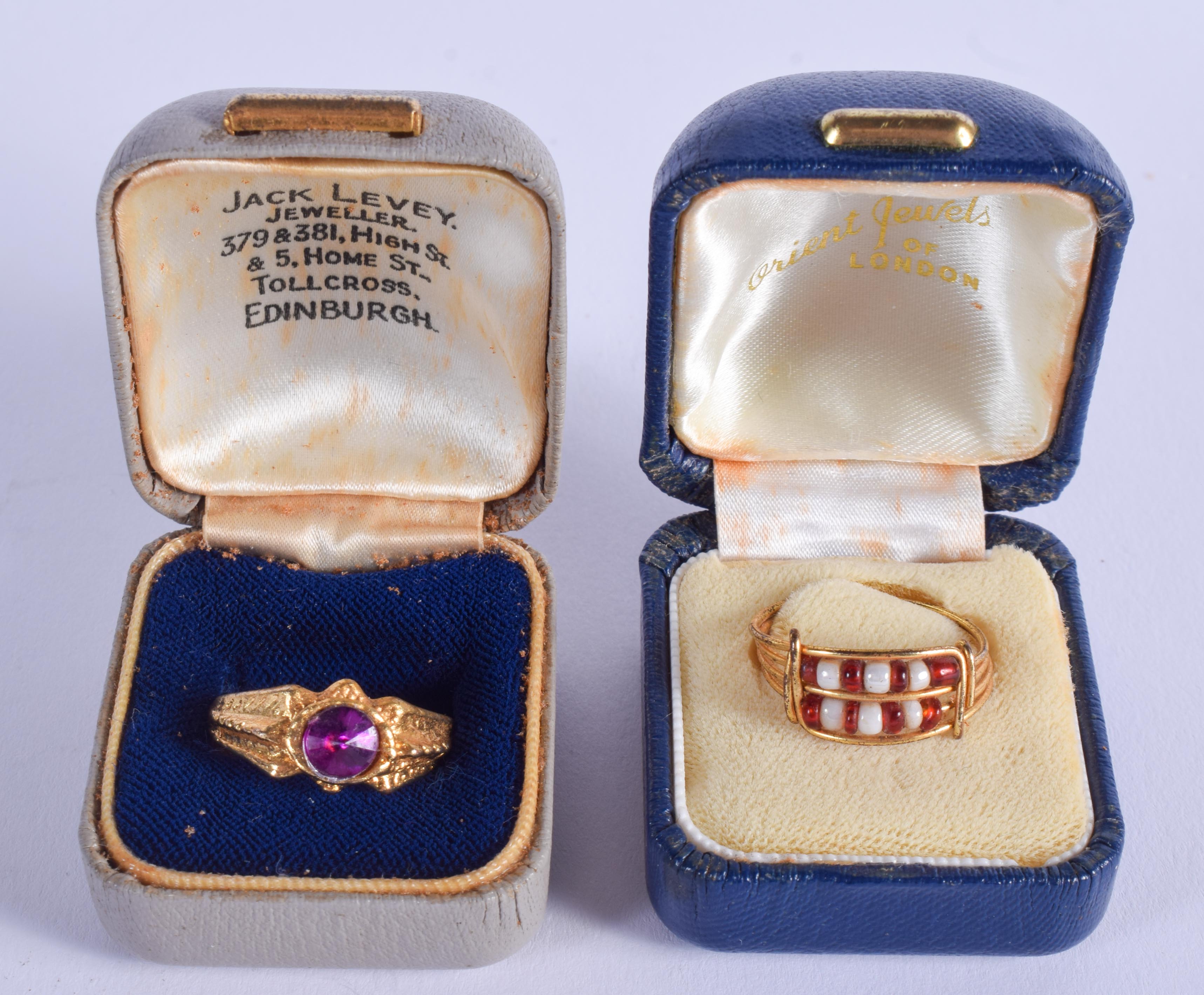 TWO VINTAGE DRESS RINGS. (2) - Image 3 of 3