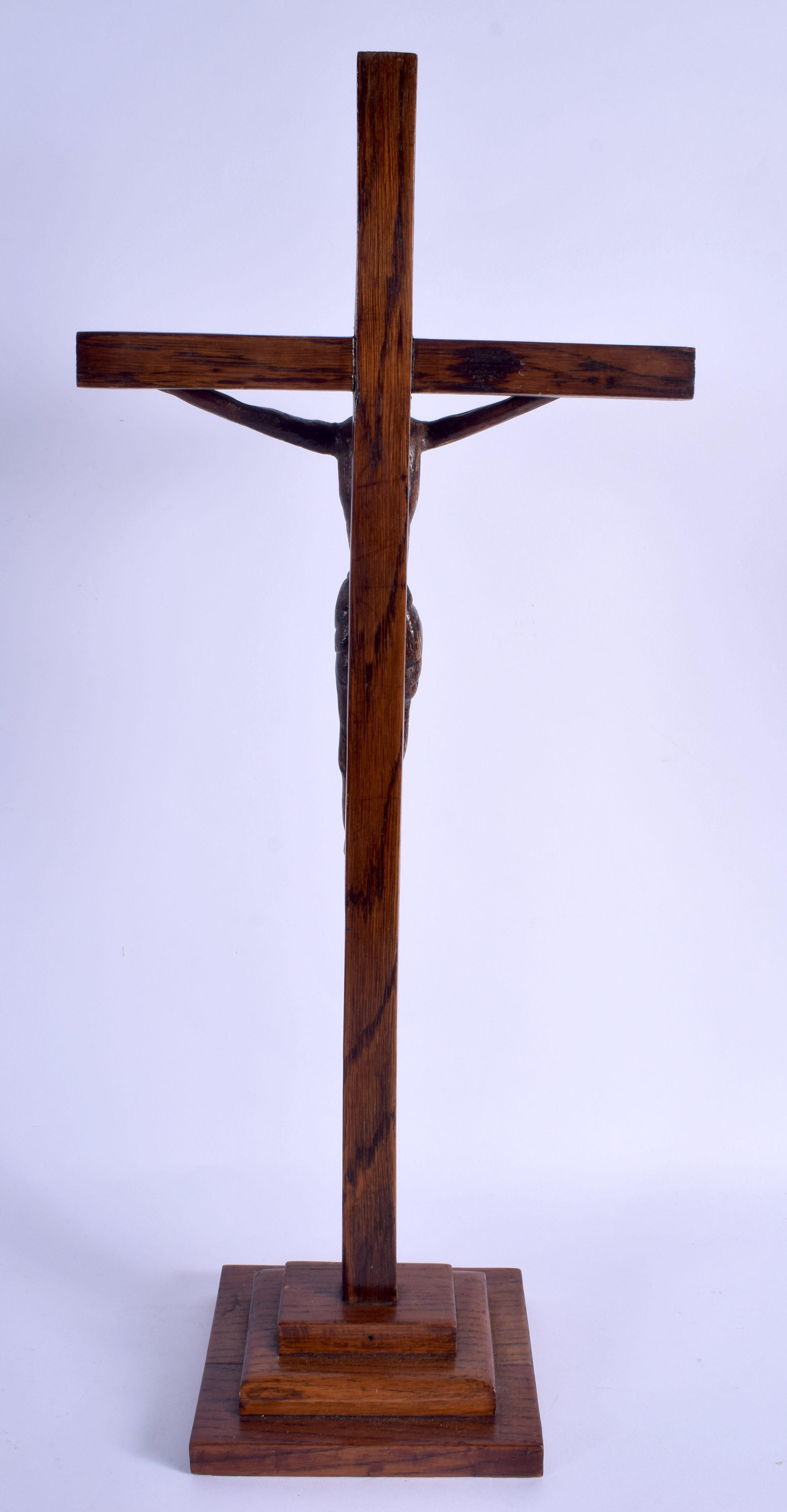 AN UNUSUAL EARLY PRIMITIVE CARVED WOOD CORPUS CHRISTI. 53 cm x 16 cm. - Image 4 of 4