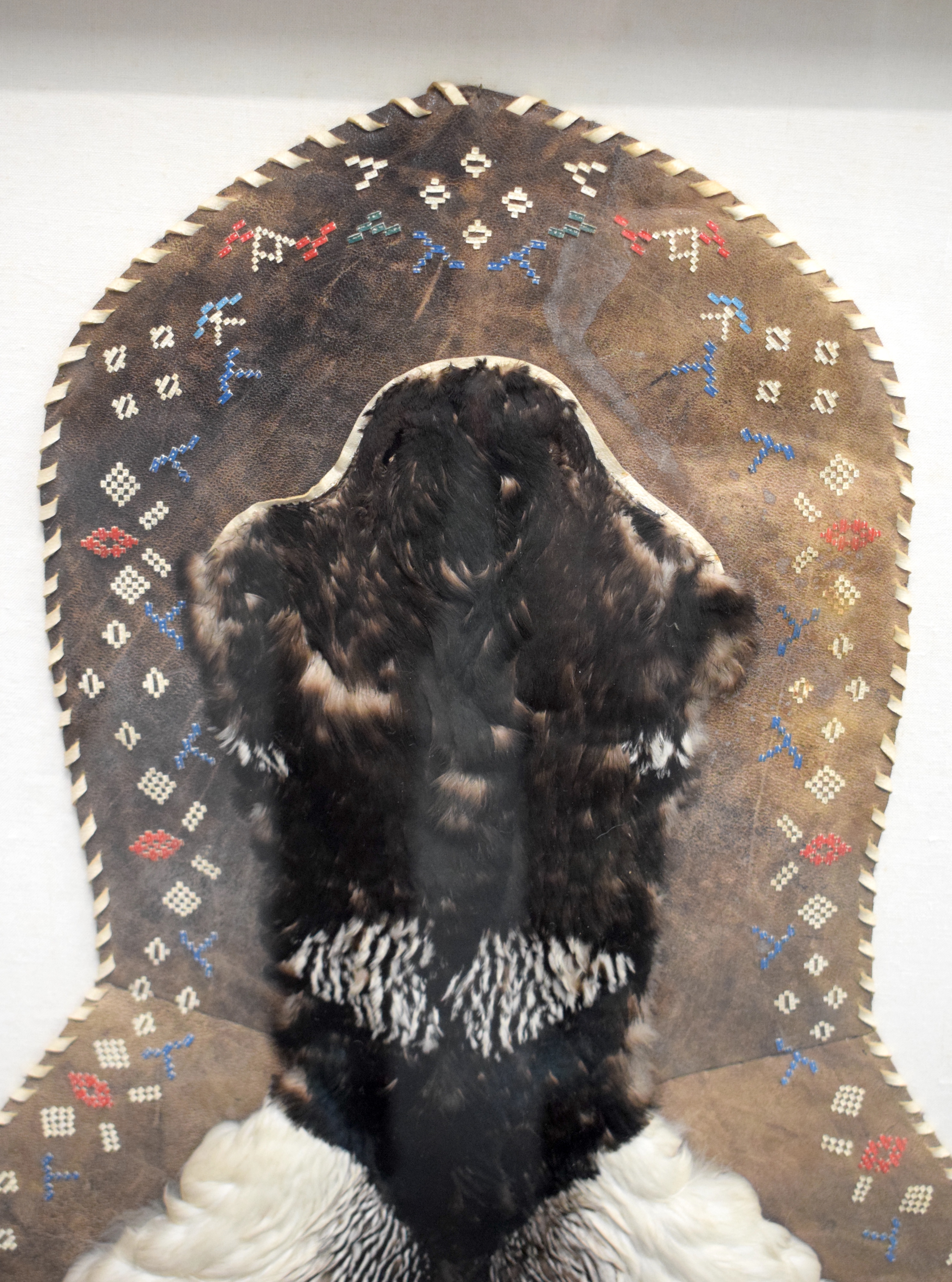 AN UNUSUAL FRAMED LOON BIRD SKIN RUG possibly Native American, with leather edge and leather work. S - Image 2 of 6