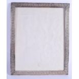 AN ANTIQUE CONTINENTAL WHITE METAL PHOTOGRAPH FRAME. 60 grams overall. 20 cm x 14 cm.