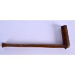 A TRIBAL ZULU PIPE. 25 cm wide.