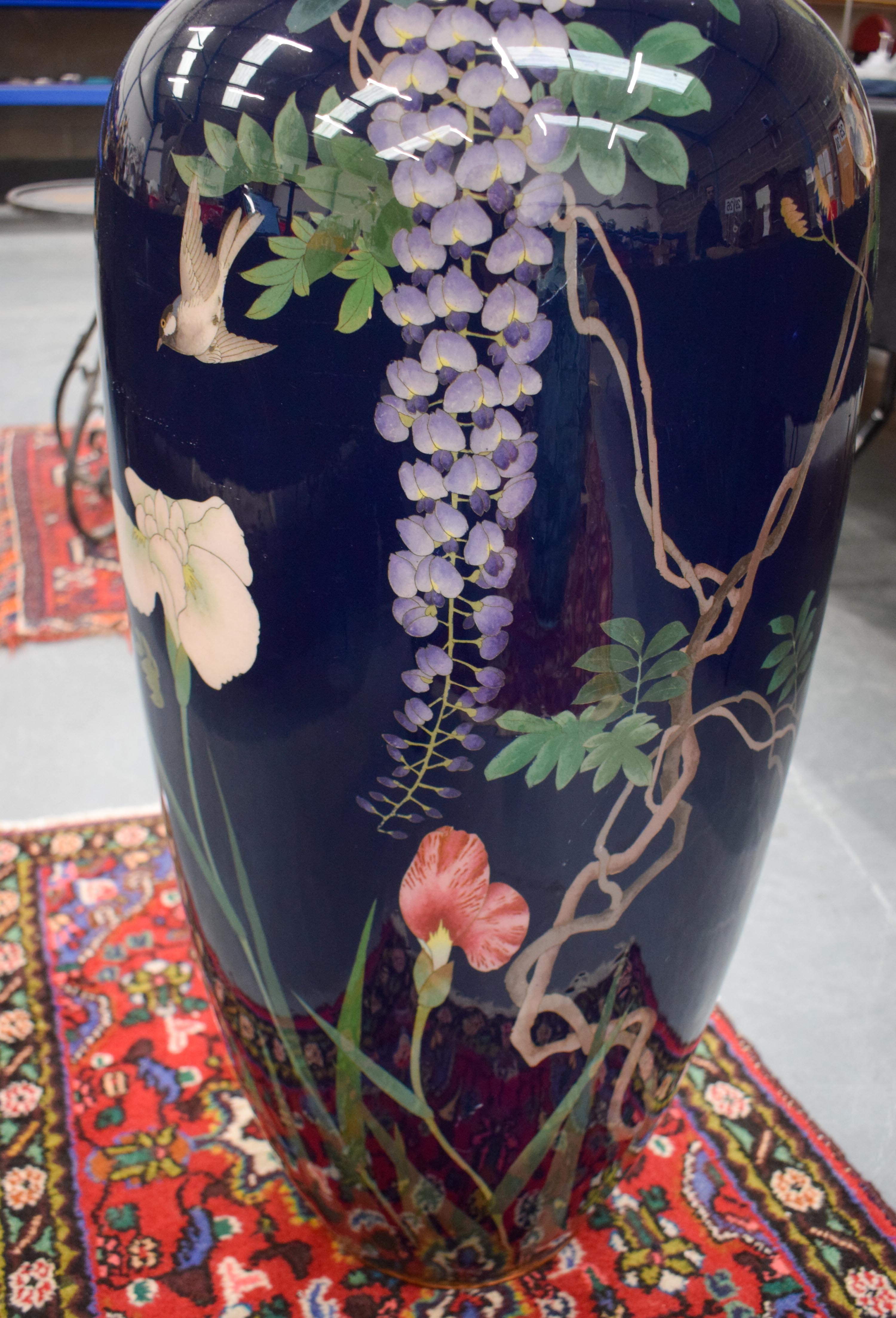 A VERY LARGE 19TH CENTURY JAPANESE MEIJI PERIOD CLOISONNE ENAMEL VASE decorated with birds and flowe - Image 5 of 17