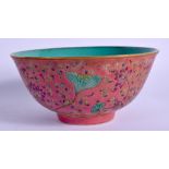 A CHINESE PORCELAIN BOWL 20th Century. 15 cm diameter.