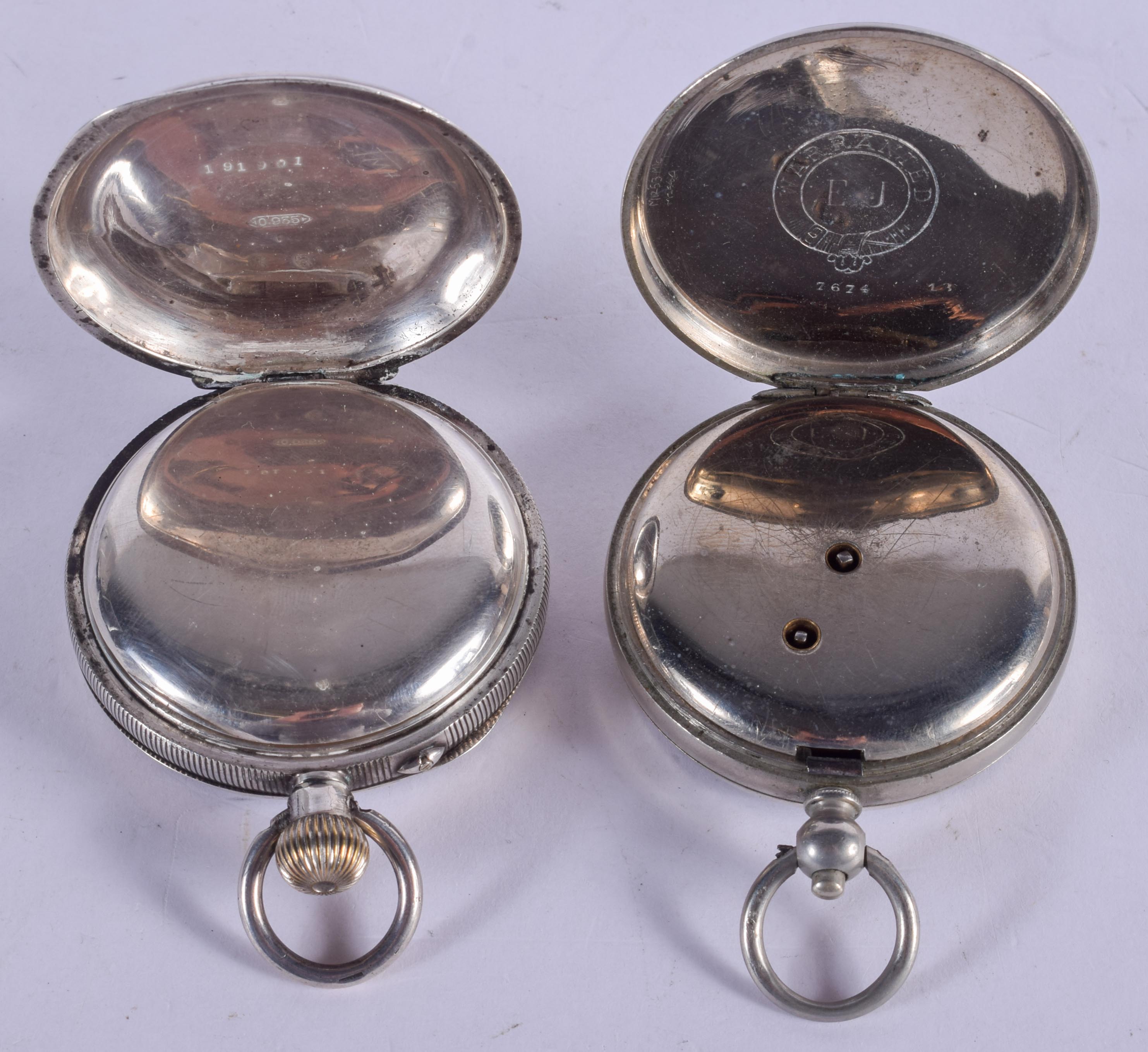 AN ANTIQUE SILVER POCKET WATCH and another plated watch. Largest 5.25 cm diameter. (2) - Image 4 of 5