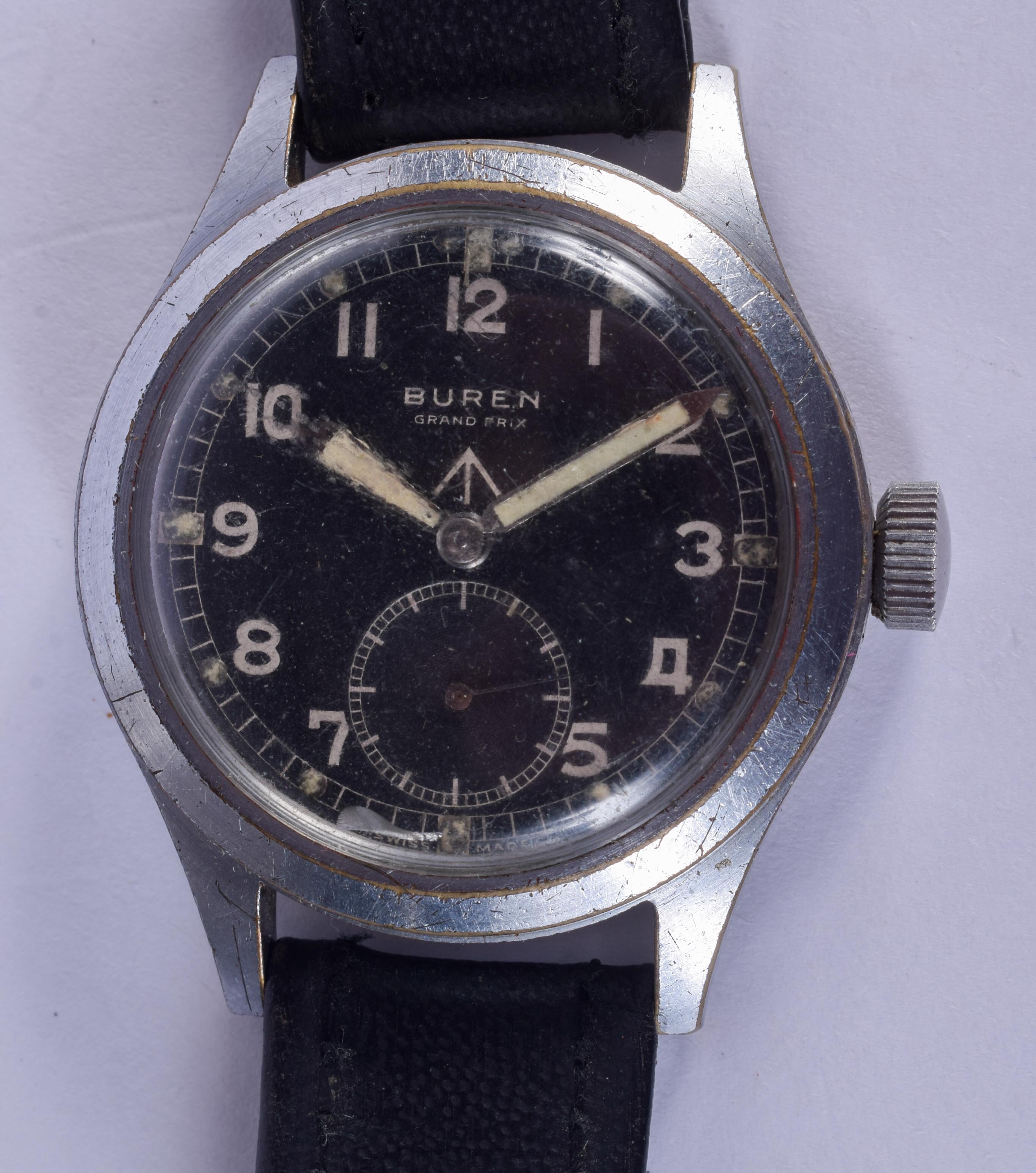 A MILITARY 78744 H 4208 BLACK DIAL RAF BUREN GRAND PRIX WRISTWATCH. 3.5 cm diameter.