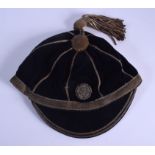 A VINTAGE ENGLISH YORKSHIRE SPORTING CAP. 24 cm wide.