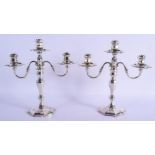 A PAIR OF 1960S SILVER CANDLESTICKS. London 1968. 2391 grams. 30 cm x 20 cm.