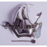 A VINTAGE SILVER BOAT. 63 grams. 9 cm x 9 cm.