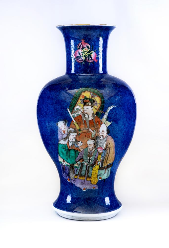 A CHINESE PORCELAIN VASE of inverted baluster form painted in polychrome enamels with a female