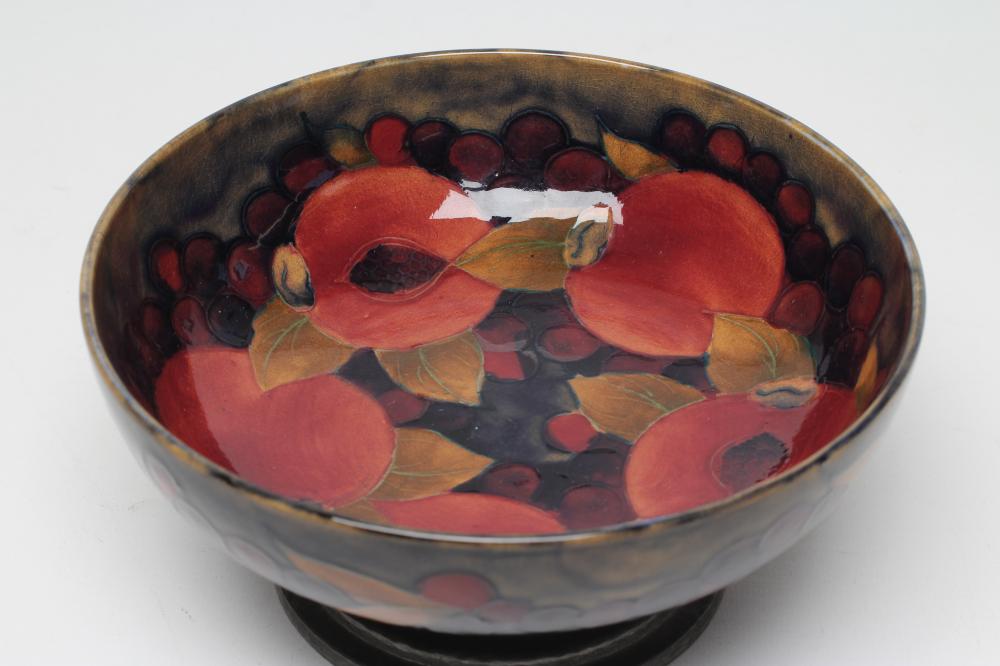 A MOORCROFT POTTERY BOWL, early 20th century, of shallow plain circular form, tubelined and - Image 2 of 6