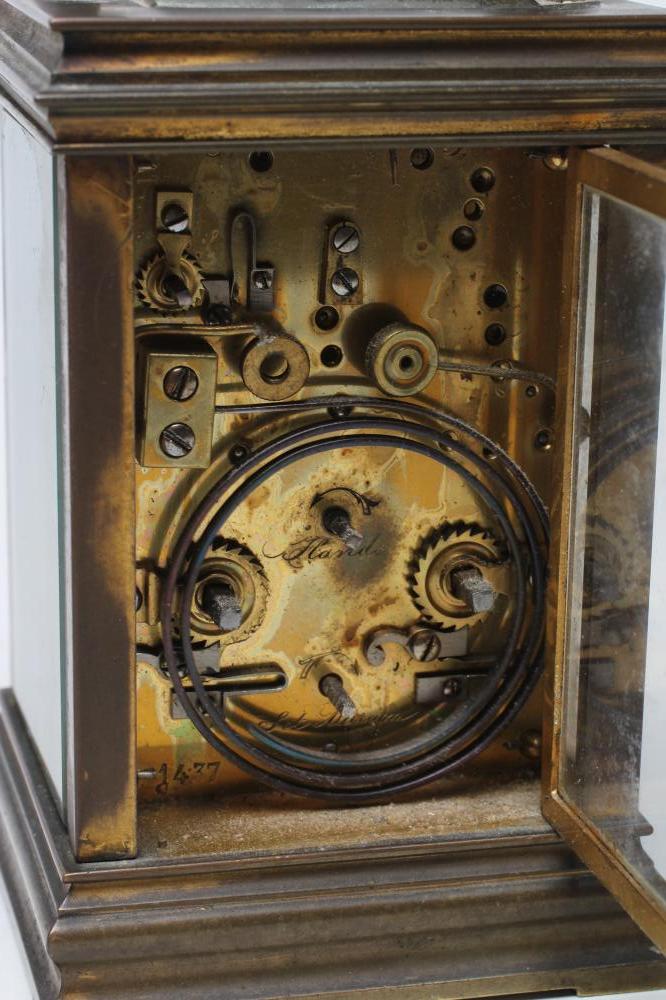 A BRASS CASED CARRIAGE CLOCK, the twin barrel movement with platform escapement and repeat mechanism - Image 2 of 5