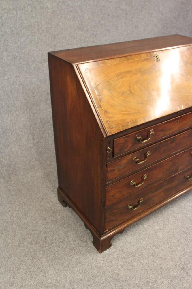 A GEORGIAN MAHOGANY BUREAU, late 18th century, the banded fall front with herringbone stringing - Image 2 of 5