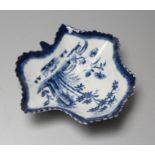 A FIRST PERIOD WORCESTER PORCELAIN LEAF SHAPED PICKLE DISH, c.1760, printed in underglaze blue