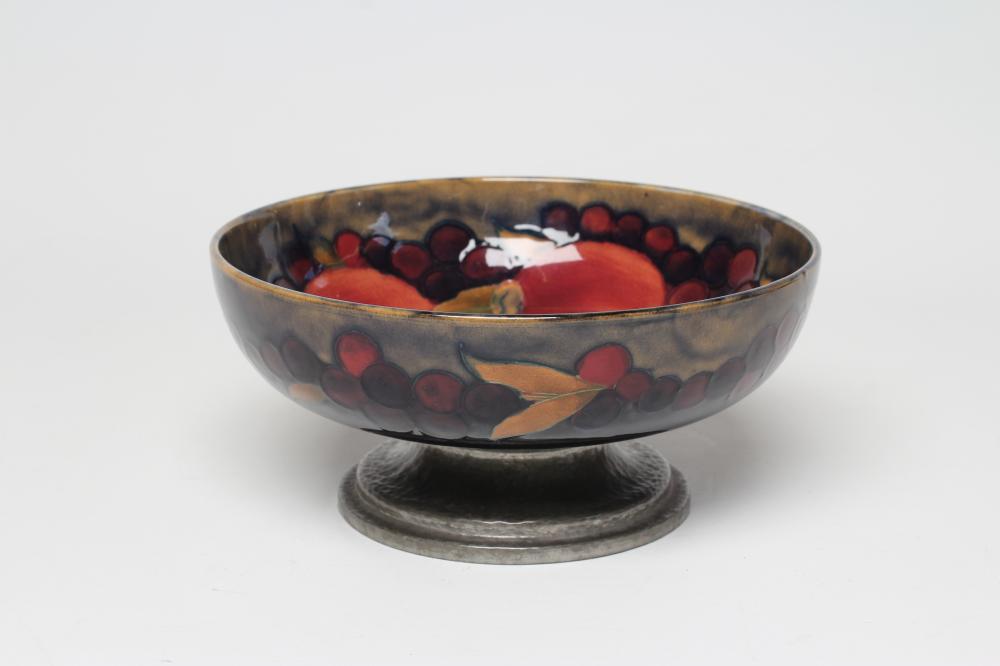 A MOORCROFT POTTERY BOWL, early 20th century, of shallow plain circular form, tubelined and - Image 6 of 6