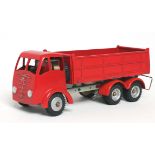 Shackleton Models FG6 Tipper with clockwork motor, some broken chassis components, clockwork motor