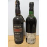 1 bottle 1950 Warre's Vintage Port, together with 1 bottle 1960 Croft's Vintage Port (2) (Est.