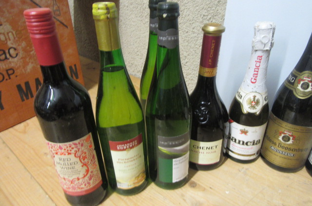 18 bottles of European and New World wine, including 1 bottle Belnor Grand Reserve Sparkling - Image 2 of 4