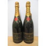 2 bottles 1986 Moet & Chandon, Brut Imperial Champagne (Est. plus 21% premium inc. VAT)