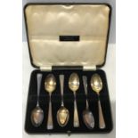 Cased set of six silver teaspoons, Elkington and Co, Birmingham 1922, approx 67gms.