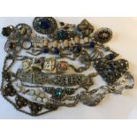 A quantity of vintage costume jewellery.