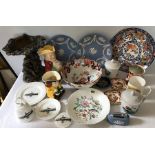 Miscellaneous ceramics to include Wedgwood plates and table lighter, Aynsley dish, Masons