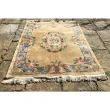 A good quality Chinese wool rug, good condition. 196 x 135cms.