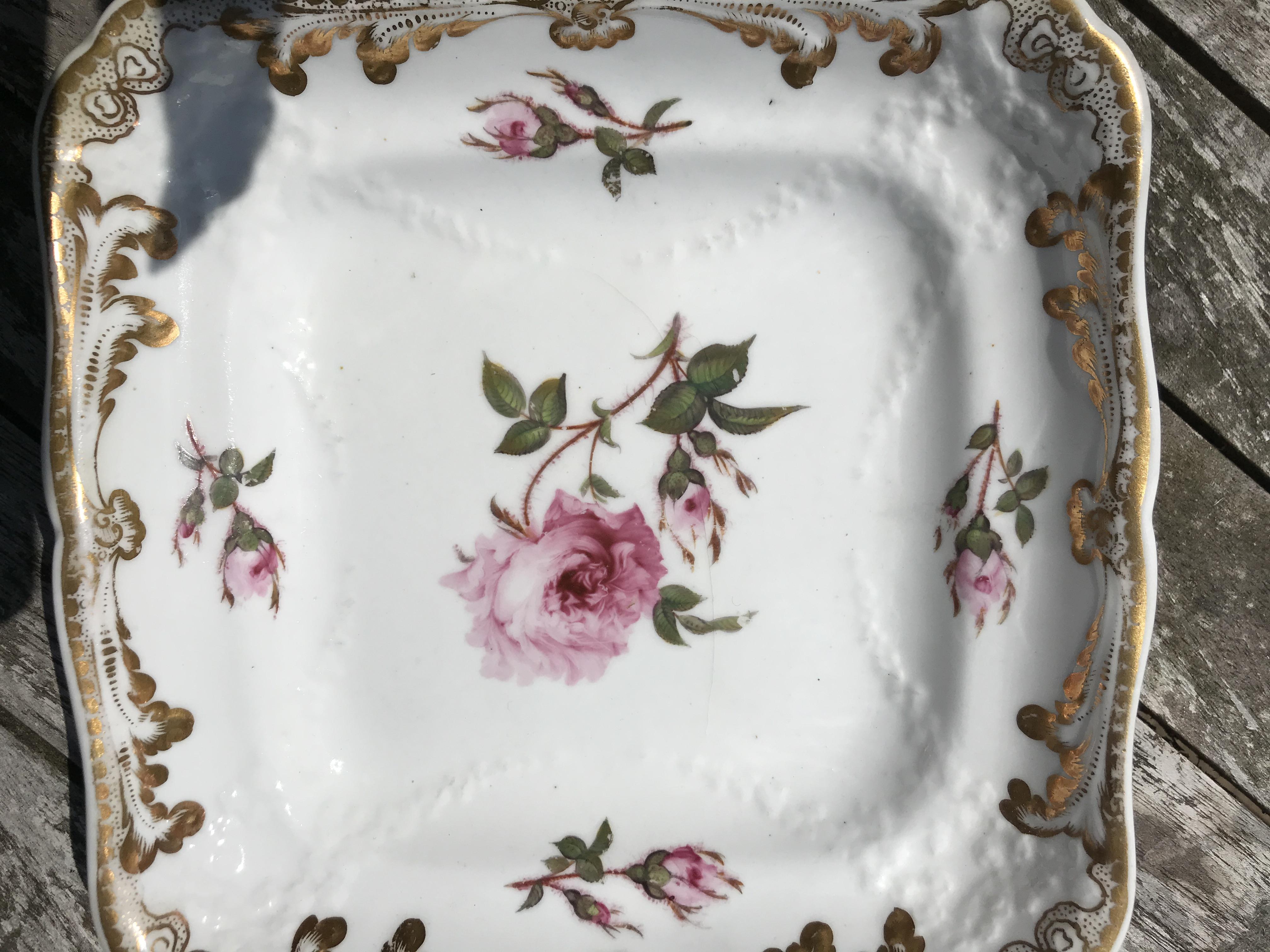 Early 19thC English porcelain dessert service, 16 pieces, 3 in good condition, 2 stained, the rest - Image 8 of 10