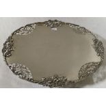 Silver comport decorated with acorns. 26 x 33cms. 777gms approx.