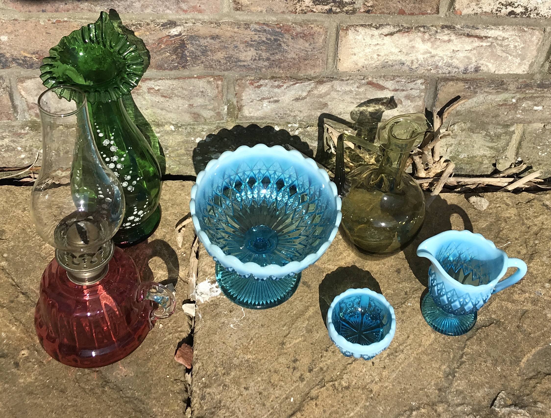 Six pieces miscellaneous glass including cranberry oil lamp, turquoise pressed glass.