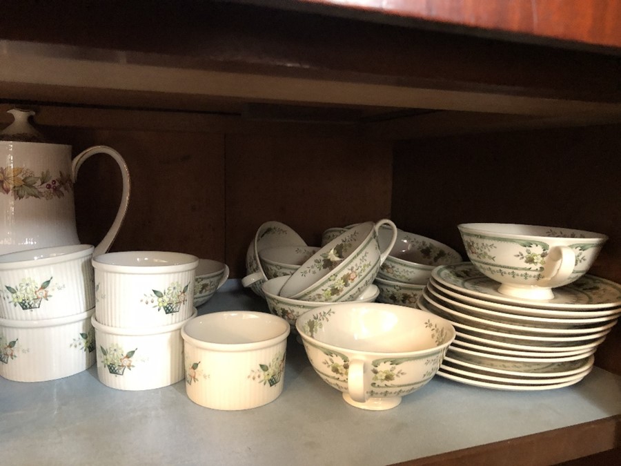 Royal Doulton Provencal pattern dinner and coffee service.Condition ReportOne tureen a/f. - Image 3 of 4