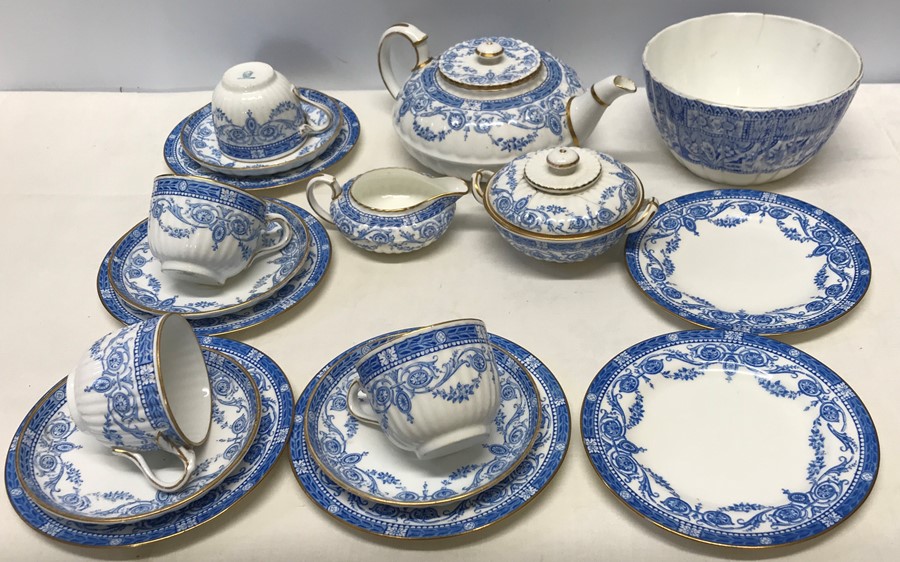 Wedgwood blue and white part tea set, 18 pieces. Sugar bowl lid a/f.