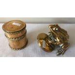 Brass frog and lidded box. 6.5cms.